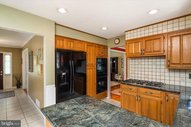 77 MAPLE STREAM RD, Hightstown, NJ 08520