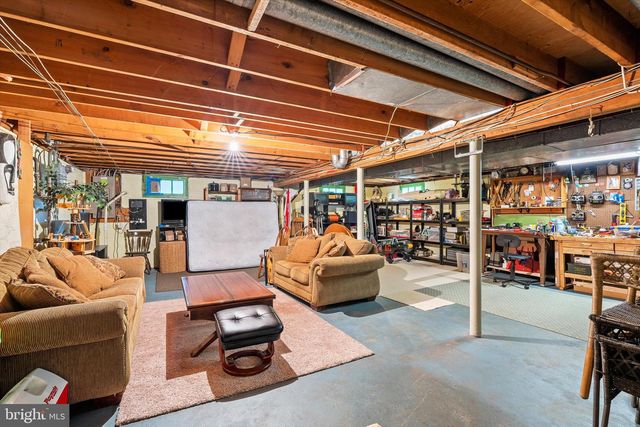 77 MAPLE STREAM RD, Hightstown, NJ 08520
