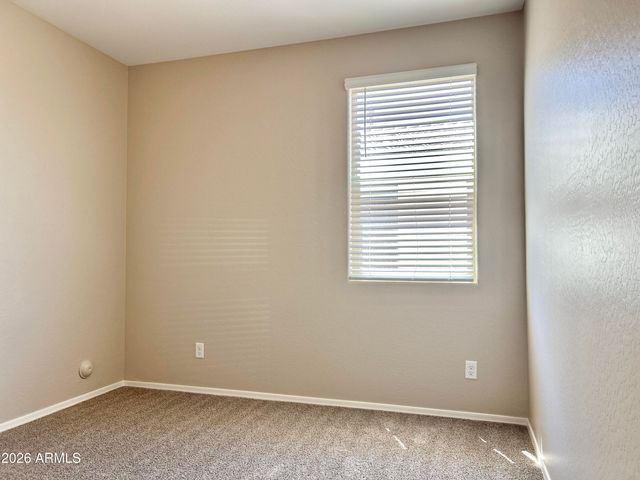12603 W Vista Avenue, Glendale, AZ 85307