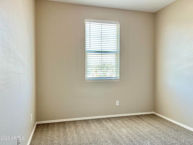12603 W Vista Avenue, Glendale, AZ 85307