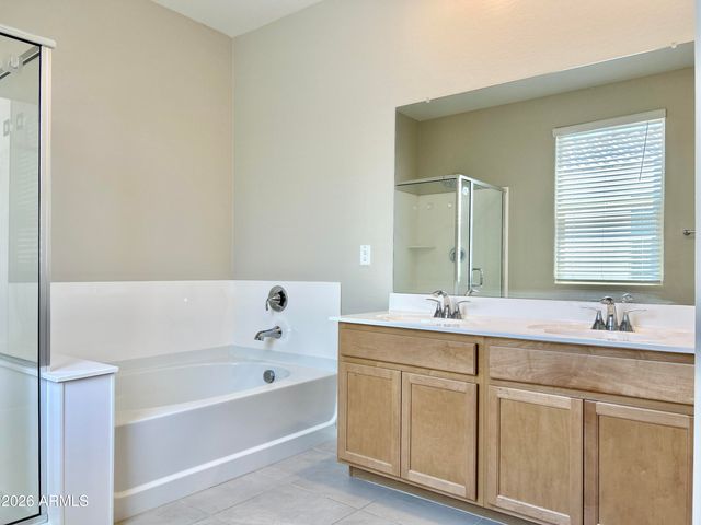 12603 W Vista Avenue, Glendale, AZ 85307