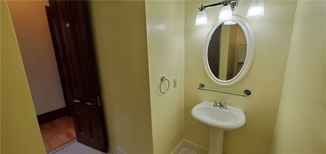 750 South Ave 202, Rochester, NY 14620