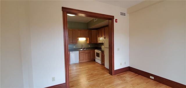 750 South Ave 202, Rochester, NY 14620