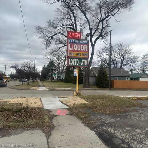 5102 9 Mile Rd, Warren, MI 48091