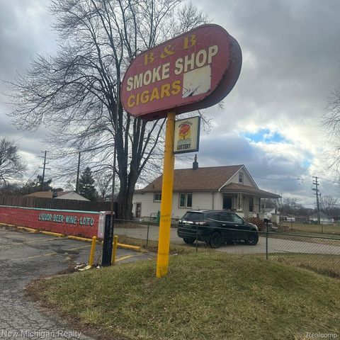 5102 9 Mile Rd, Warren, MI 48091