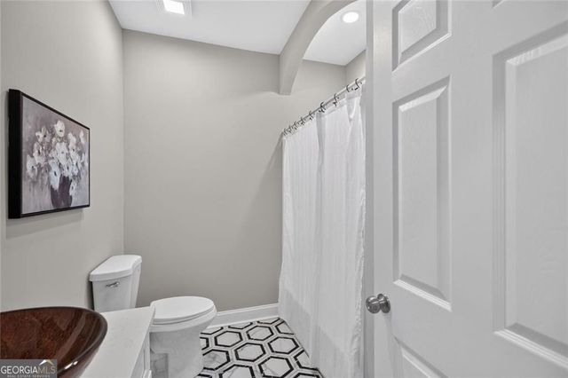 1106 Dee Kennedy Road, Auburn, GA 30011