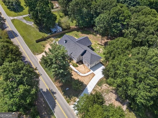 1106 Dee Kennedy Road, Auburn, GA 30011