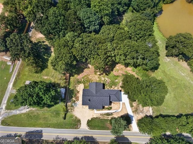 1106 Dee Kennedy Road, Auburn, GA 30011