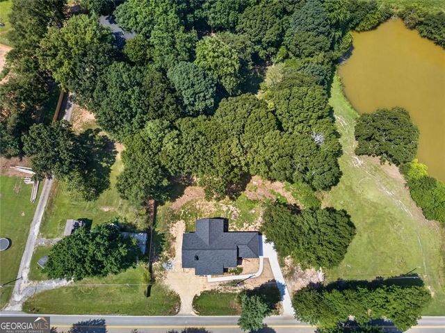 1106 Dee Kennedy Road, Auburn, GA 30011