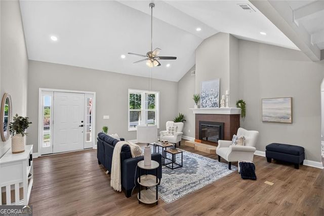 1106 Dee Kennedy Road, Auburn, GA 30011
