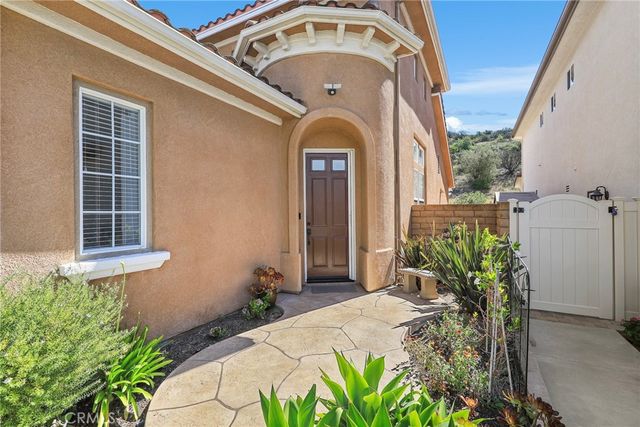 14450 Laurel Lane, Moorpark, CA 93021