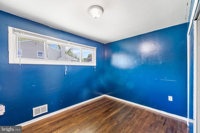 7006 PARIS ROAD, Baltimore, MD 21207