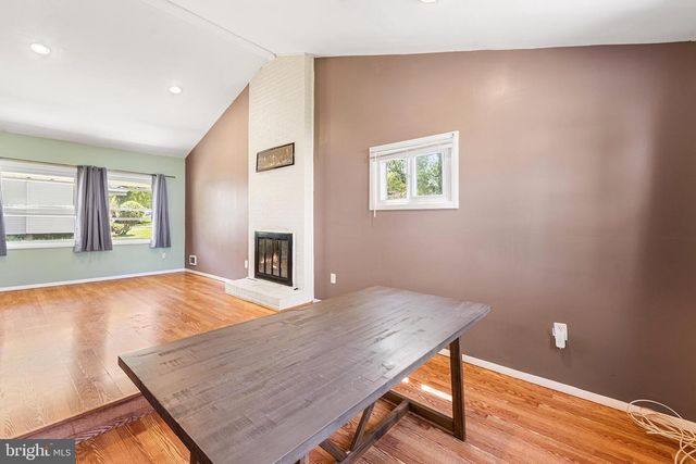 7006 PARIS ROAD, Baltimore, MD 21207