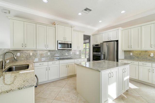 7755 Maywood Crest Drive, West Palm Beach, FL 33412