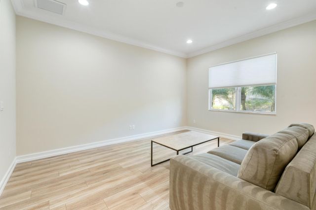 7755 Maywood Crest Drive, West Palm Beach, FL 33412