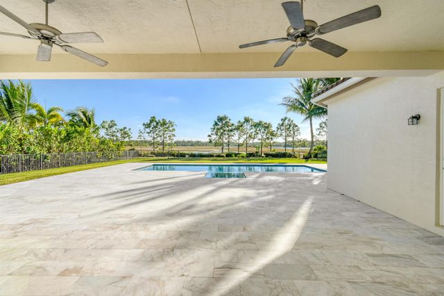 7755 Maywood Crest Drive, West Palm Beach, FL 33412