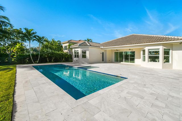 7755 Maywood Crest Drive, West Palm Beach, FL 33412