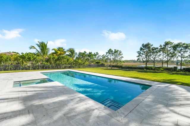 7755 Maywood Crest Drive, West Palm Beach, FL 33412