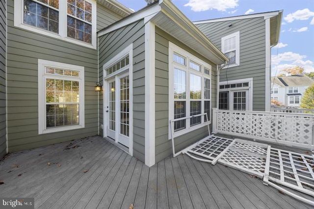 409 MONROE POINT DR, Colonial Beach, VA 22443