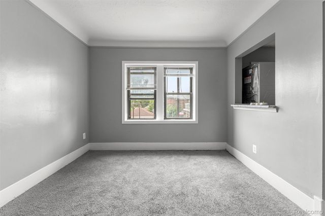 10303 W Warren Avenue, Dearborn, MI 48126