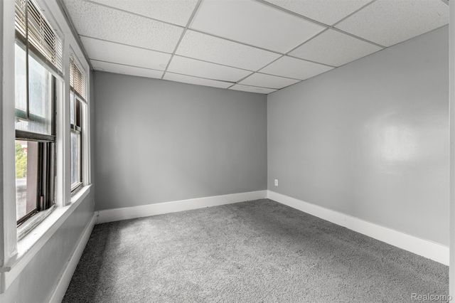 10303 W Warren Avenue, Dearborn, MI 48126