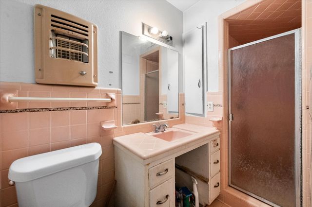 2266 Myrtlewood Drive, Dallas, TX 75232