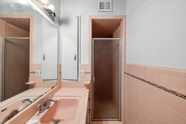 2266 Myrtlewood Drive, Dallas, TX 75232