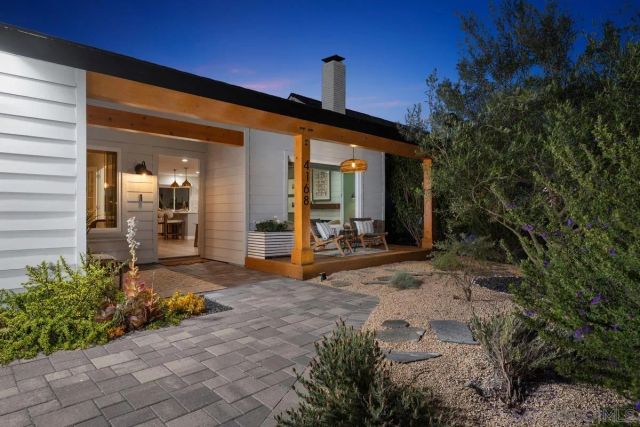 4168 Terry St, Oceanside, CA 92056