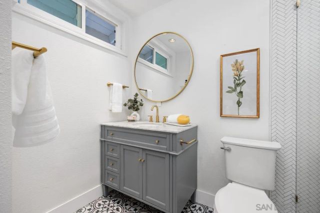 4168 Terry St, Oceanside, CA 92056