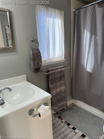 5736 Rothbury Court, Ypsilanti, MI 48197