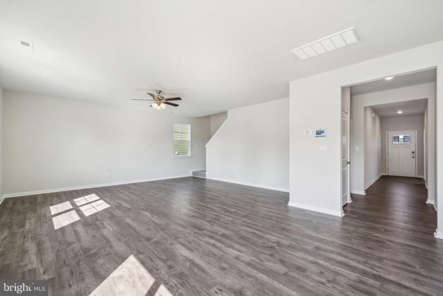 100 LIBERTY LN, Keswick, VA 22947