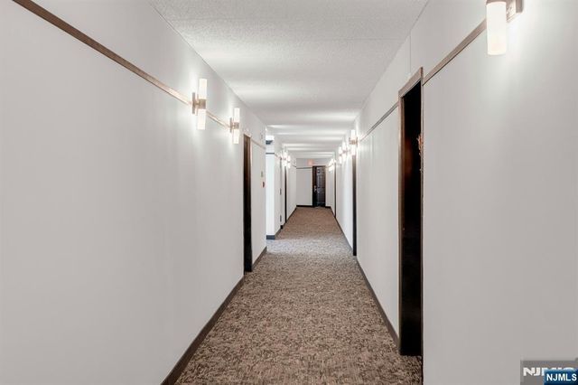 290 Anderson Street 6F, Hackensack, NJ 07601
