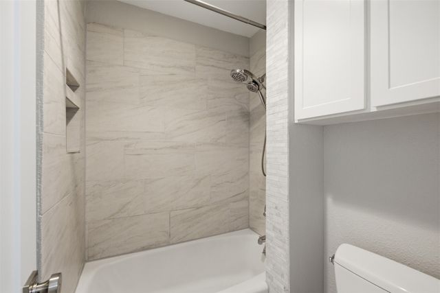 3217 Golfing Green, Farmers Branch, TX 75234