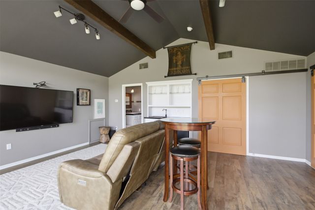 3217 Golfing Green, Farmers Branch, TX 75234