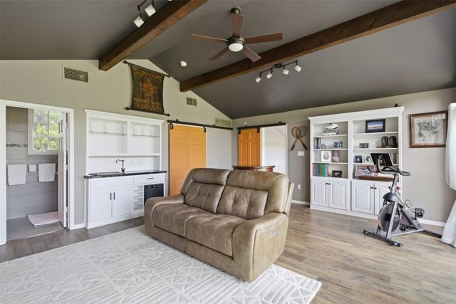 3217 Golfing Green, Farmers Branch, TX 75234