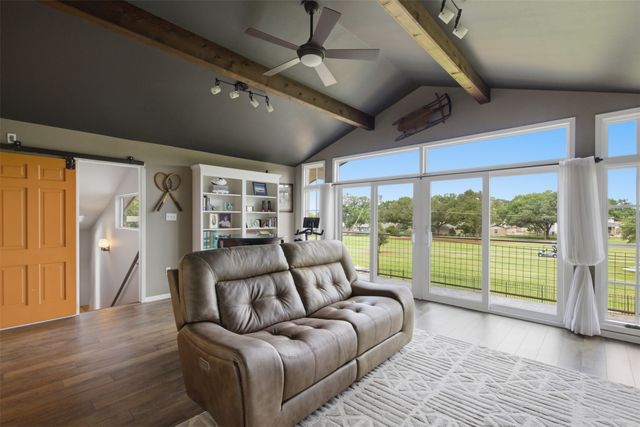 3217 Golfing Green, Farmers Branch, TX 75234
