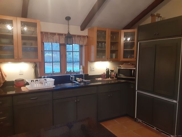 80 Blodgett Road, Stafford, CT 06076