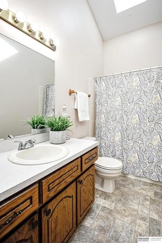 21479 Brentwood Road, Elkhorn, NE 68022