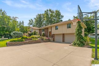 21479 Brentwood Road, Elkhorn, NE 68022