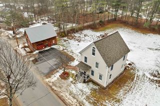 27 River Road, Allenstown, NH 03275