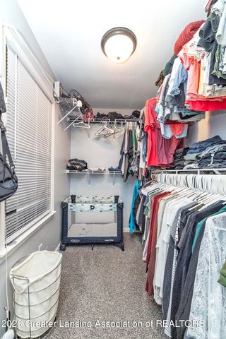 4037 S Pine Dell Drive, Lansing, MI 48911