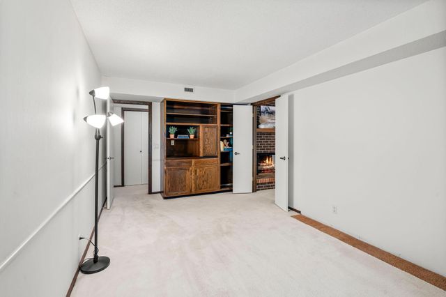 8549 Irwin Road 239, Bloomington, MN 55437