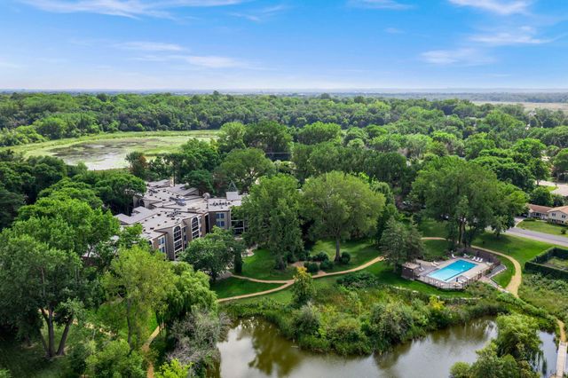 8549 Irwin Road 239, Bloomington, MN 55437