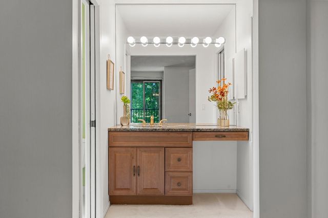 8549 Irwin Road 239, Bloomington, MN 55437