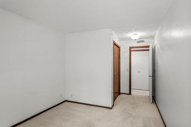 8549 Irwin Road 239, Bloomington, MN 55437