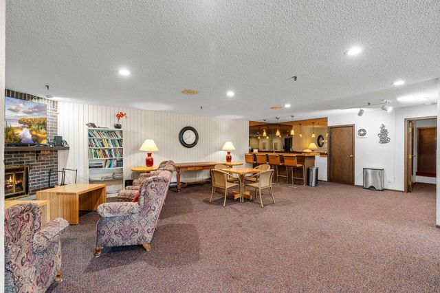 8549 Irwin Road 239, Bloomington, MN 55437