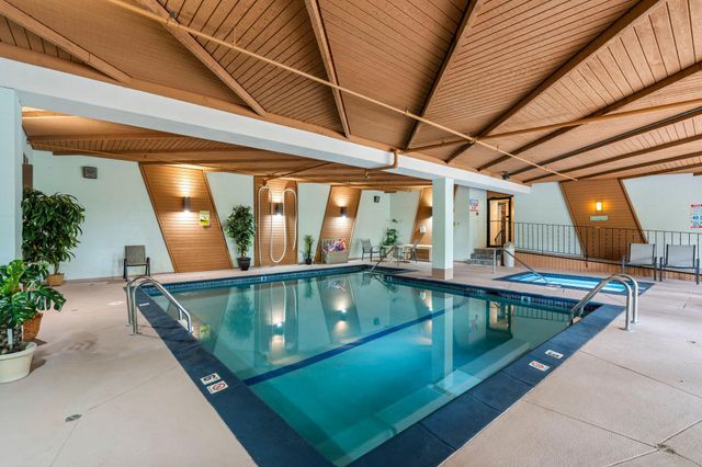 8549 Irwin Road 239, Bloomington, MN 55437