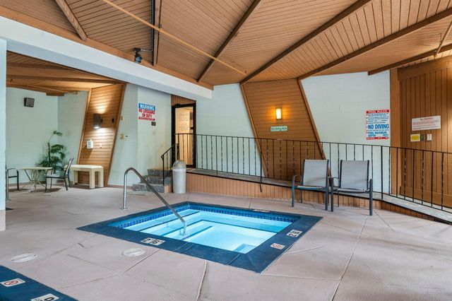 8549 Irwin Road 239, Bloomington, MN 55437