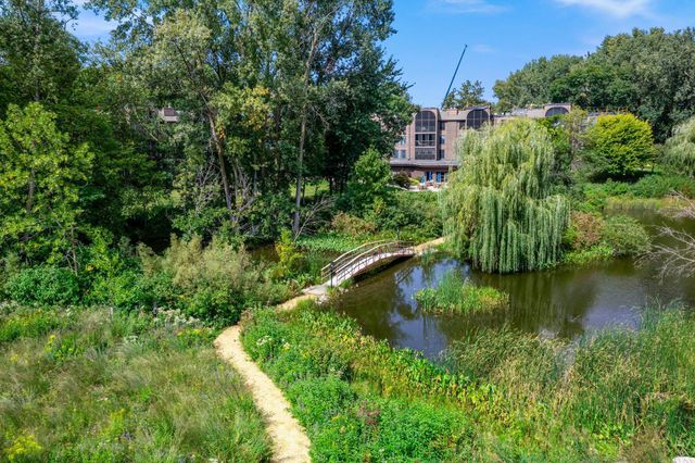 8549 Irwin Road 239, Bloomington, MN 55437