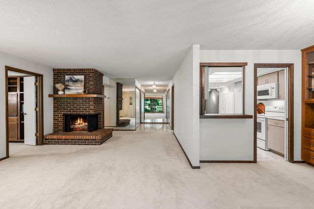 8549 Irwin Road 239, Bloomington, MN 55437